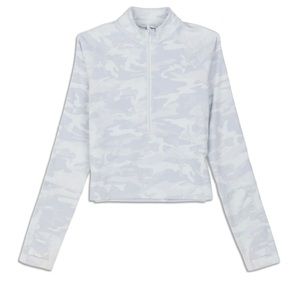 Lululemon long sleeve camo long sleeve crop top.
